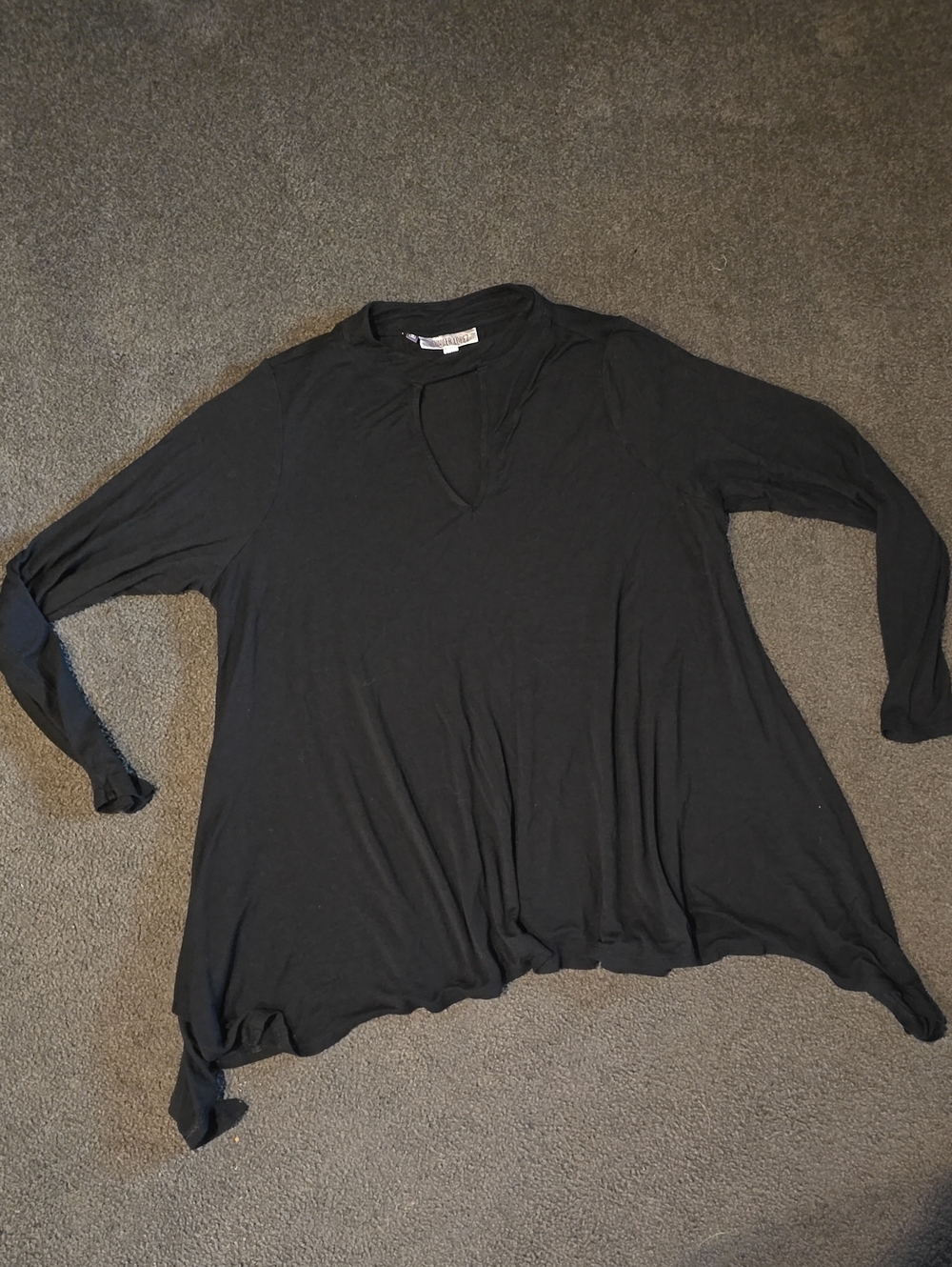 Jennifer Lopez Black Long Sleeve Tunic with Keyhole Neckline